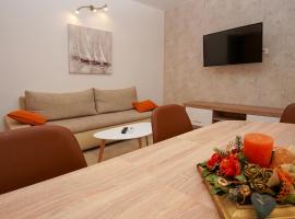 Apartment Ajdukovic, hotel em Vodice