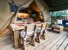 Glamping Tenuta Poggio Rosso، مكان تخييم فخم في بوبولونيا