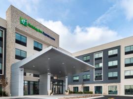 Viesnīca ar autostāvvietu Holiday Inn Express & Suites - Romeoville - Joliet North, an IHG Hotel pilsētā Romeovila