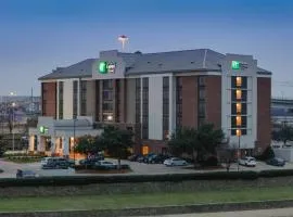 Holiday Inn Express & Suites Irving Conv Ctr - Las Colinas, an IHG Hotel