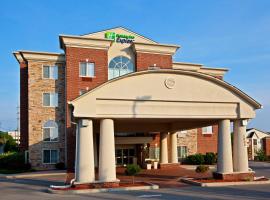 Holiday Inn Express Hotel & Suites Lexington-Downtown University, an IHG Hotel, hotel sa Lexington