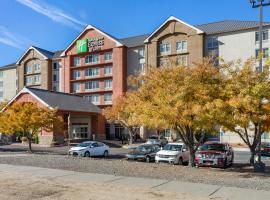 Holiday Inn Express Hotel & Suites Albuquerque Midtown, an IHG Hotel, hotel u gradu 'Albuquerque'