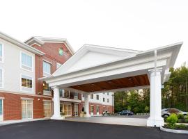 Holiday Inn Express & Suites - Sturbridge, an IHG Hotel, hotel v mestu Sturbridge