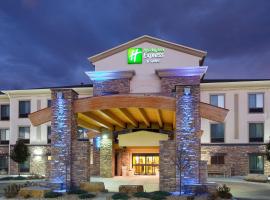 러브랜드에 위치한 호텔 Holiday Inn Express Hotel & Suites Loveland, an IHG Hotel