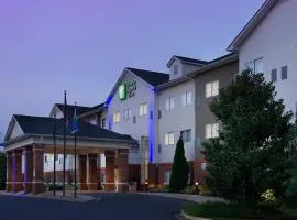 Holiday Inn Express & Suites Charlottesville - Ruckersville, an IHG Hotel