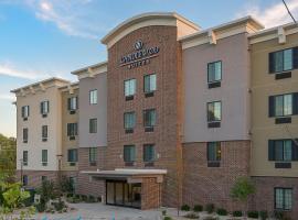 Candlewood Suites Bloomington, an IHG Hotel, khách sạn ở Bloomington