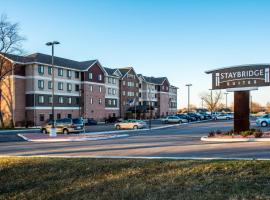 Staybridge Suites Schererville, an IHG Hotel, хотел в Шерървил