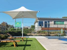 Crestview Tourist Park, Hotel in Queanbeyan