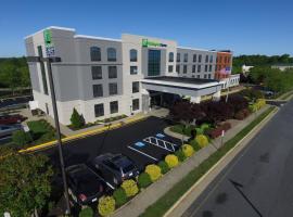 Holiday Inn Express Quantico - Stafford, an IHG Hotel, hotell i Stafford