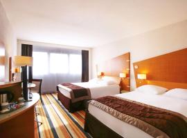 Mercure Orléans Centre Bords de Loire, khách sạn ở Orléans