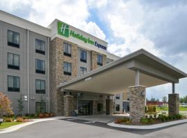 Holiday Inn Express and Suites Bryant - Benton Area, an IHG Hotel: Bryant şehrinde bir evcil hayvan dostu otel