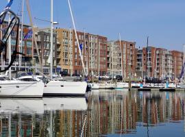 Bizstay Harbour II Scheveningen Apartments، فندق في شيفيننغن