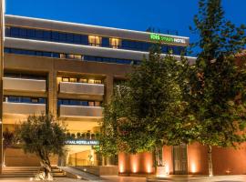 Ibis Styles Heraklion Central, hotelli Iraklionissa