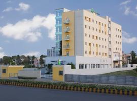 Holiday Inn Express Nashik Indira Nagar, an IHG Hotel, ξενοδοχείο σε Nashik