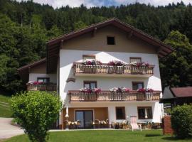 Ferienwohnung Landhaus Sorli, hotel en Bodensdorf