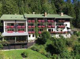 Gästehaus Lärchenhang, hôtel à Mittenwald