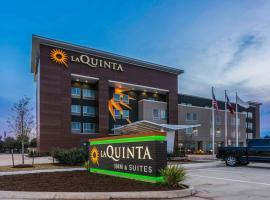 La Quinta Inn and Suites by Wyndham Houston Spring South, hotel v destinácii Spring