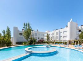 Ground Floor with private garden Bellresguard, hotel v destinaci Port de Pollença