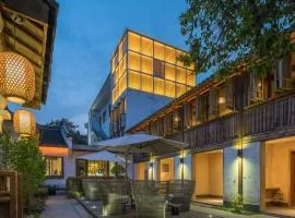 Floral Hotel · Yuexiang Inn Wuzhen