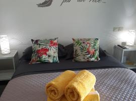 Little home Tahiti, hotell i Papeete