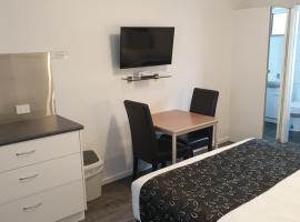 Budget on the Lake, hotel en Hamilton