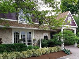 The Inn at Leola Village, a Historic Hotel of America, hotel en Lancaster