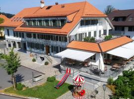 Gasthof zum Schlüssel, hotel pet friendly a Ueberstorf