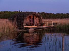 Bebru māja - Beaver house, готель у місті Усма