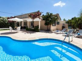 Villa Rosales: Alcudia'da bir otel