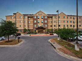 Staybridge Suites Austin South Interstate Hwy 35, an IHG Hotel, hotel i Austin