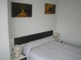 HOSTAL CID, hotel u gradu 'Ourense'