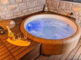 Jacuzzi - Flexible SelfCheckIns 20 - Zagreb - Luxury - Garage - Smart - Brand New - Apartments Repinc