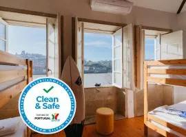 Happy Porto Hostel & Apartments