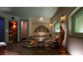 Hotel Miralago Wellness - Adults Only, viešbutis mieste Molvenas