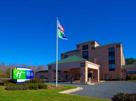 Holiday Inn Express Easton, an IHG Hotel, khách sạn có bồn jacuzzi ở Easton