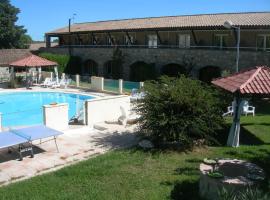 Hôtel de la Madeleine à Tornac, hotel Tornacban