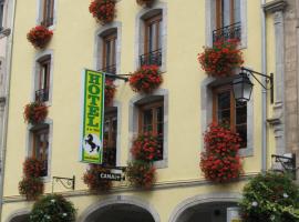 Hotel Cheval De Bronze, hotel sa Remiremont