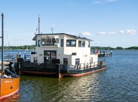 Island-dreams Hausboot Cecilie: Schleswig şehrinde bir otel