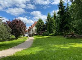 Ranczo nad Stawem, agroturismo en Ryn