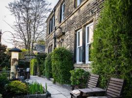 Shibden Hall View, khách sạn ở Halifax