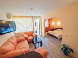 Family Hotel Gran Ivan, hotel u Vama Cityiju