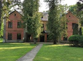 Hotel Kārklu Muiža, hotel u gradu 'Jelgava'