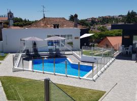 Artvilla Tourism Houses, hotel in Castanheira de Pêra