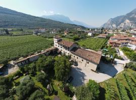 Residence La Colombera, hotel v destinácii Riva del Garda