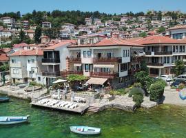 Villa Lucija, bed and breakfast en Ohrid