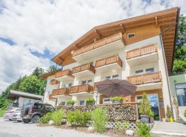 Praga Apartments & Restaurant Zell am See-Kaprun、ピーゼンドルフのホテル