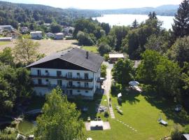 Pension Waldesruh, hotel em Velden am Wörthersee