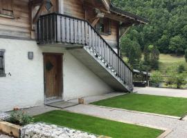 Chalet La R'Batte, Hotel in Sixt