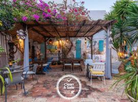 Casa dos Arcos - Charm Guesthouse, hotel v Albufeire