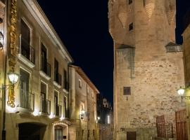 Luxor Torre del Clavero Apartments, hotel barato en Salamanca